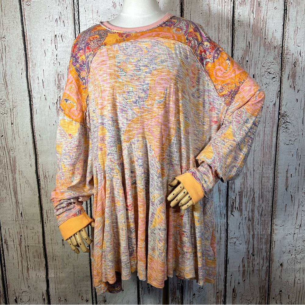 πHPπ NEW NWT Free People Making Circles Longline T-Shirt Tunic Paisley Small - Picture 2 of 14